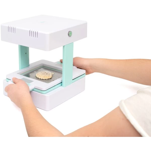 We R Memory Keepers Mold Press Vacuform Machine 7 We R Memory Keepers Mold Press Vacuform Machine - Image 5