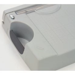 Tonic Studios Guillotine Trimmer 8.5" -Professional Arts and Crafts Supplies Store 4e6270b1f275b000cfdd45cbe780c86543