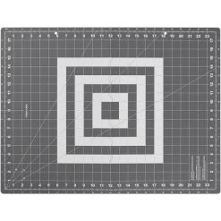 Fiskars Self-Healing Folding Cutting Mat 18"X24" -Professional Arts and Crafts Supplies Store 59d43cebdff68b185e7176b2e558ce93c1