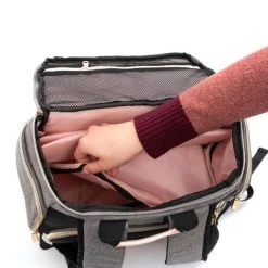 We R Memory Keepers Crafter's Backpack -Professional Arts and Crafts Supplies Store 69190f79e1a376d68c70ca64d96f442c1f