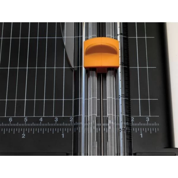 Fiskars SureCut Paper Trimmer 12" 4 Fiskars SureCut Paper Trimmer 12" - Image 2