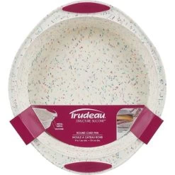 Trudeau Round Cake Pan 9"