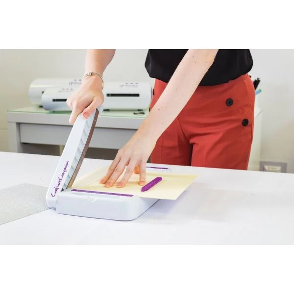 Crafter's Companion Professional Guillotine 8.5" 4 Crafter's Companion Professional Guillotine 8.5" - Image 2