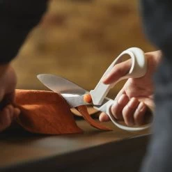 Fiskars Built To DIY Softgrip PowerCut Shears 8" 11 Fiskars Built To DIY Softgrip PowerCut Shears 8" -Professional Arts and Crafts Supplies Store d18fa9bf14d44160cde1caa4b4c450acc1